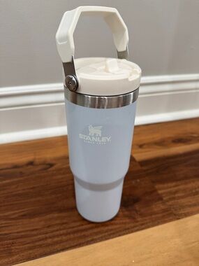 Stanley Light Blue & Cream Travel Tumbler with Carry Handle
